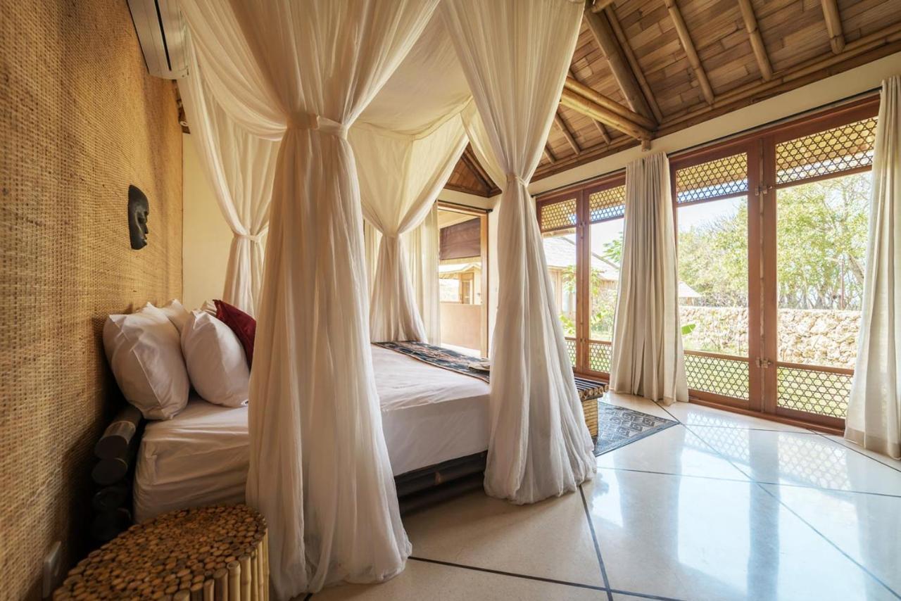 Maringi Sumba By The Sumba Hospitality Foundation Waikelo Exterior photo